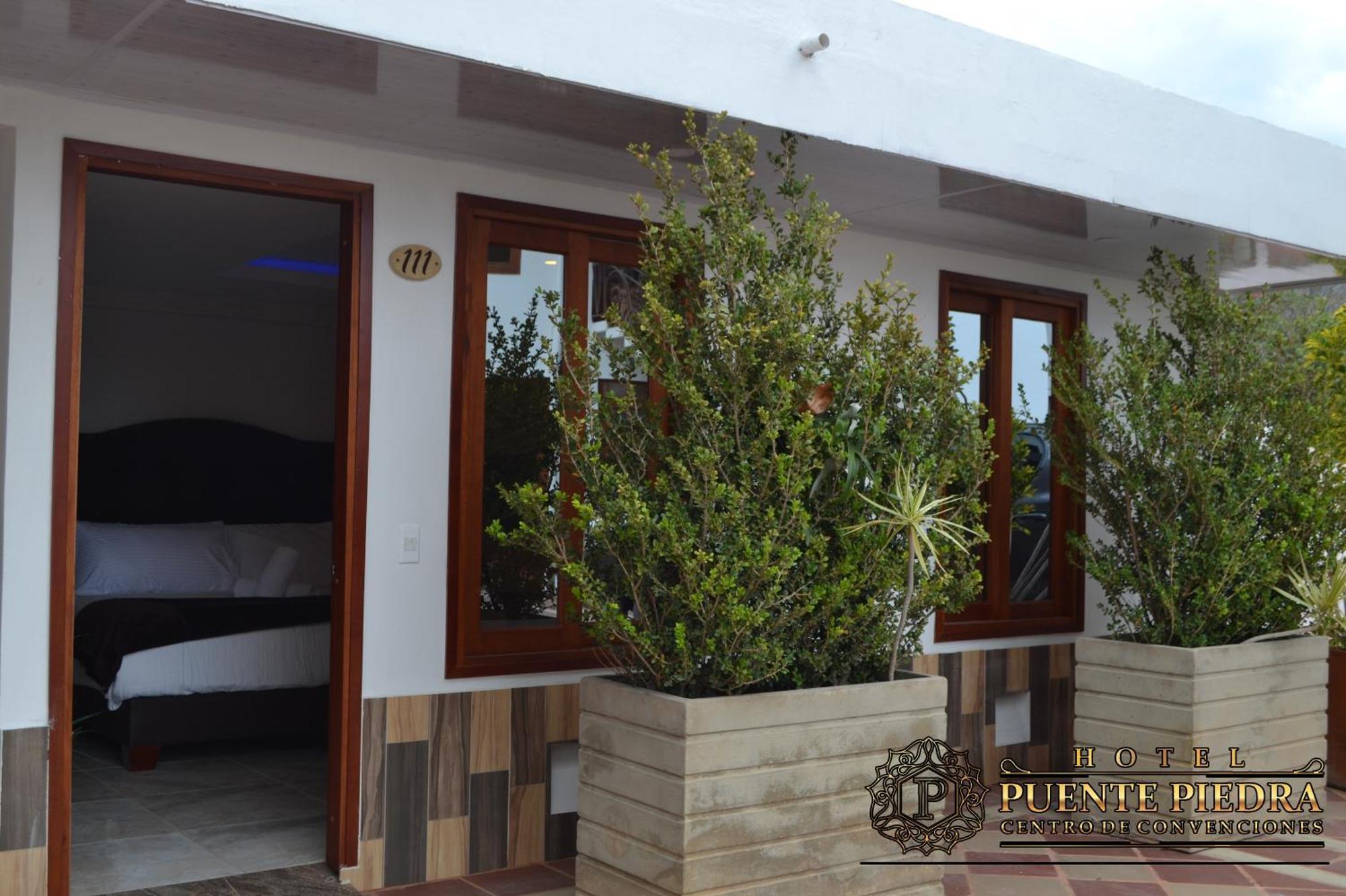 Hotel Puente Piedra Виля Де Лейва Екстериор снимка